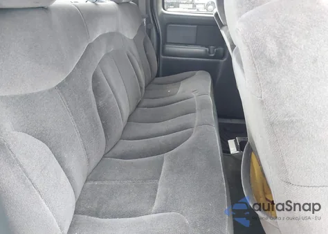 2001 GMC Sierra 1500 Sle z USA, uszkodzony, nr VIN 2GTEC19T211134188